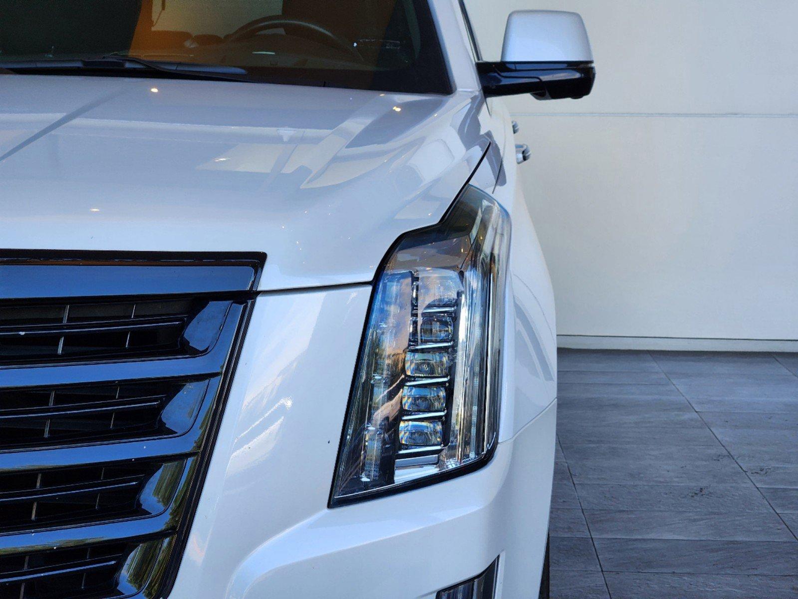 2020 Cadillac Escalade Vehicle Photo in HOUSTON, TX 77079-1502