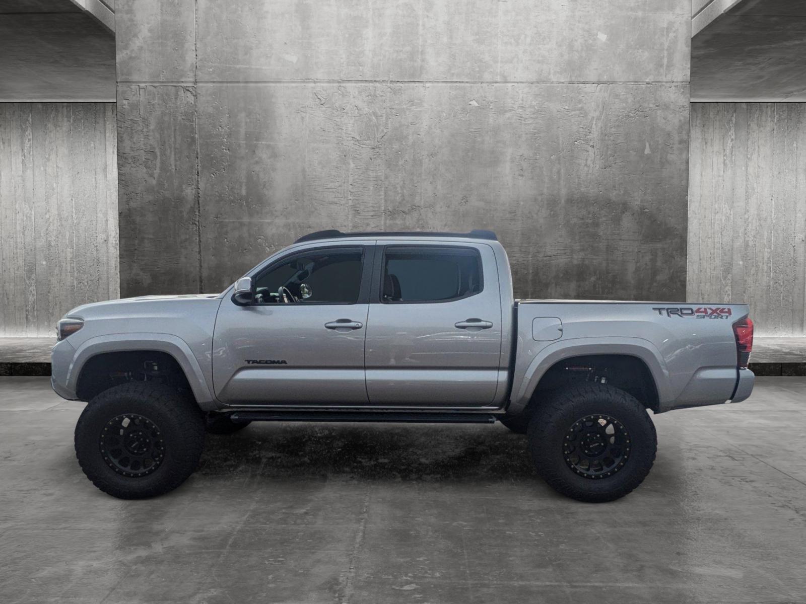 2019 Toyota Tacoma 4WD Vehicle Photo in Sarasota, FL 34231