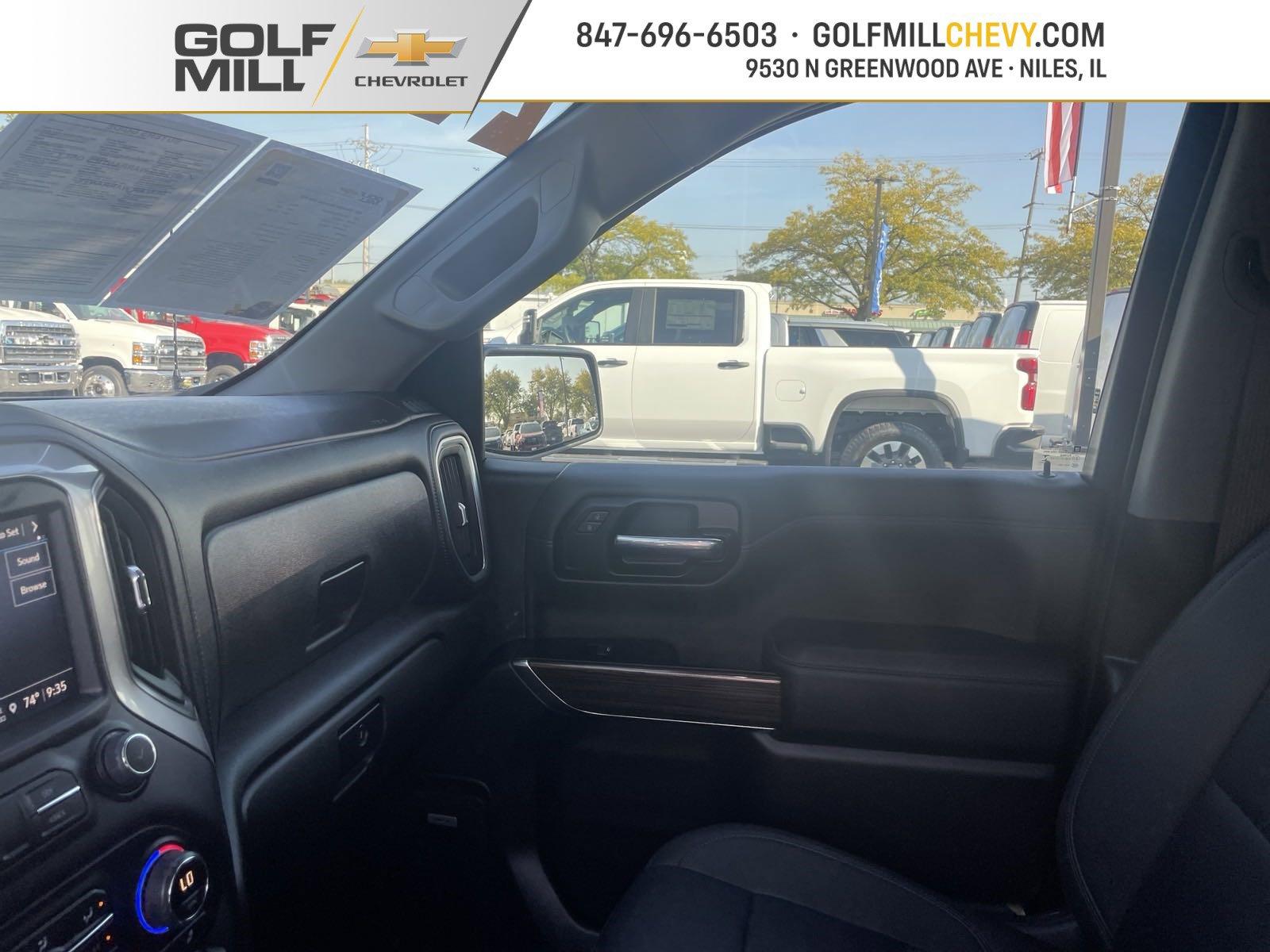 2021 Chevrolet Silverado 1500 Vehicle Photo in Saint Charles, IL 60174