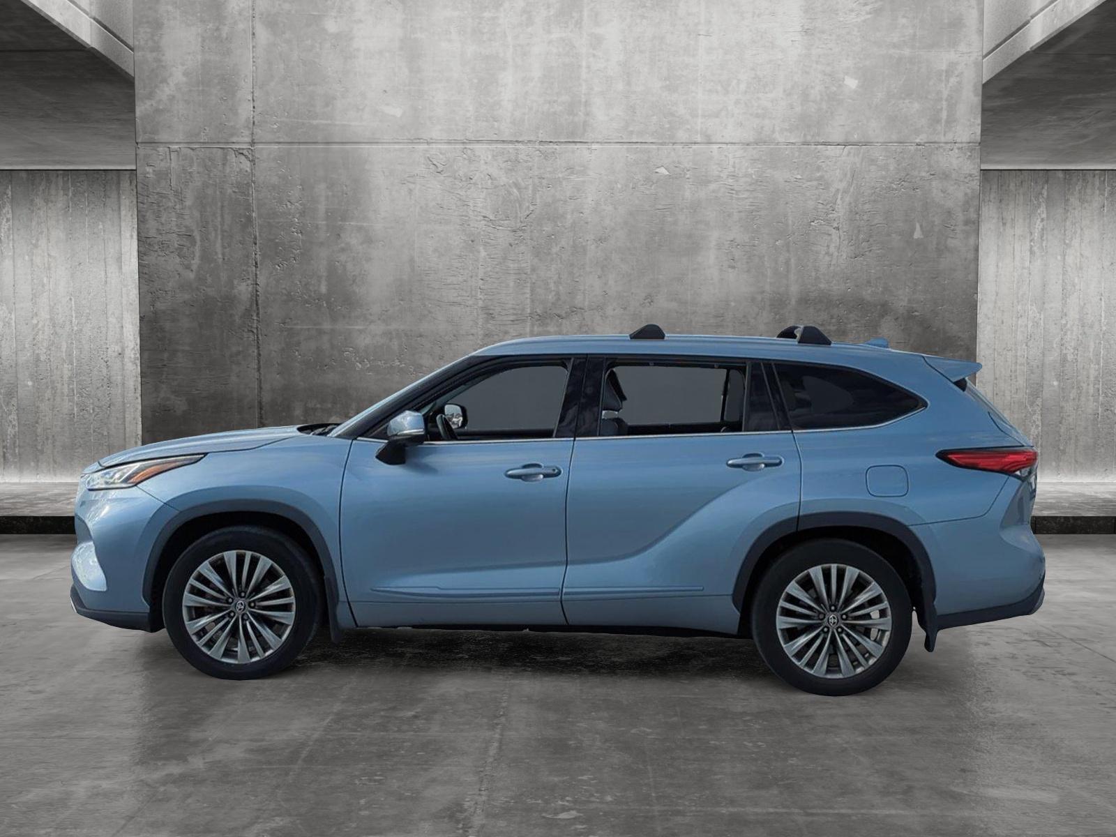 2021 Toyota Highlander Vehicle Photo in Ft. Myers, FL 33907