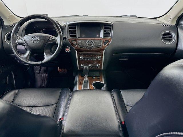 2020 Nissan Pathfinder Vehicle Photo in Doylestown, PA 18901