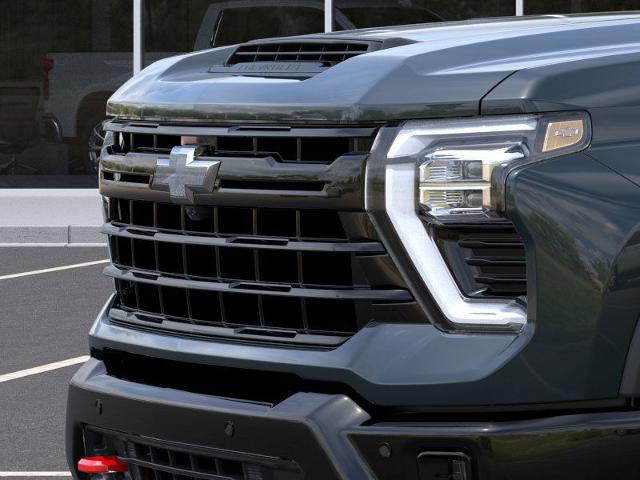 2025 Chevrolet Silverado 2500 HD Vehicle Photo in DENVER, CO 80221-3610