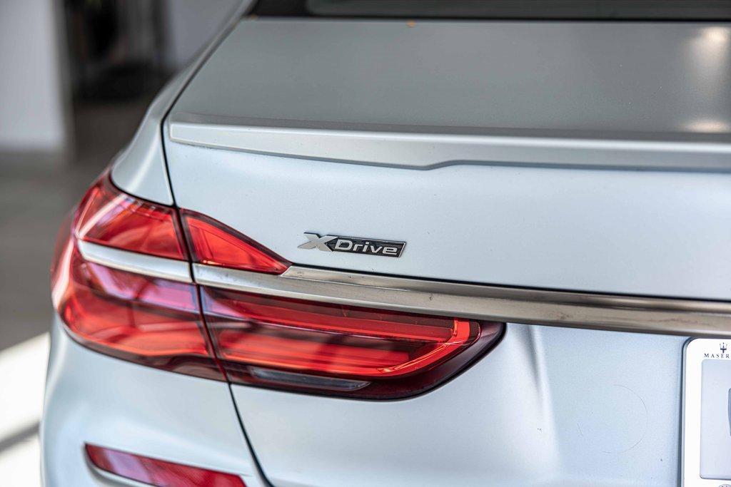 2018 BMW M760i xDrive Vehicle Photo in Saint Charles, IL 60174