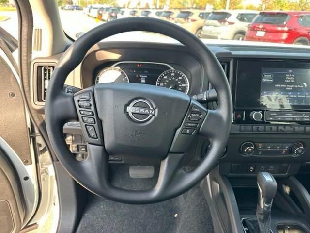 2025 Nissan Frontier Vehicle Photo in Canton, MI 48188