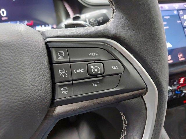 2023 Jeep Grand Cherokee L Vehicle Photo in SAUK CITY, WI 53583-1301