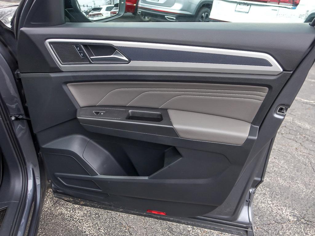 2023 Volkswagen Atlas Vehicle Photo in Saint Charles, IL 60174