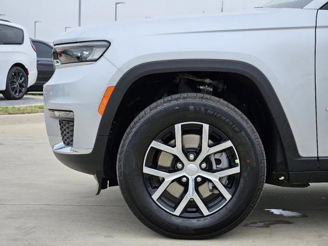 2024 Jeep Grand Cherokee L Vehicle Photo in Terrell, TX 75160