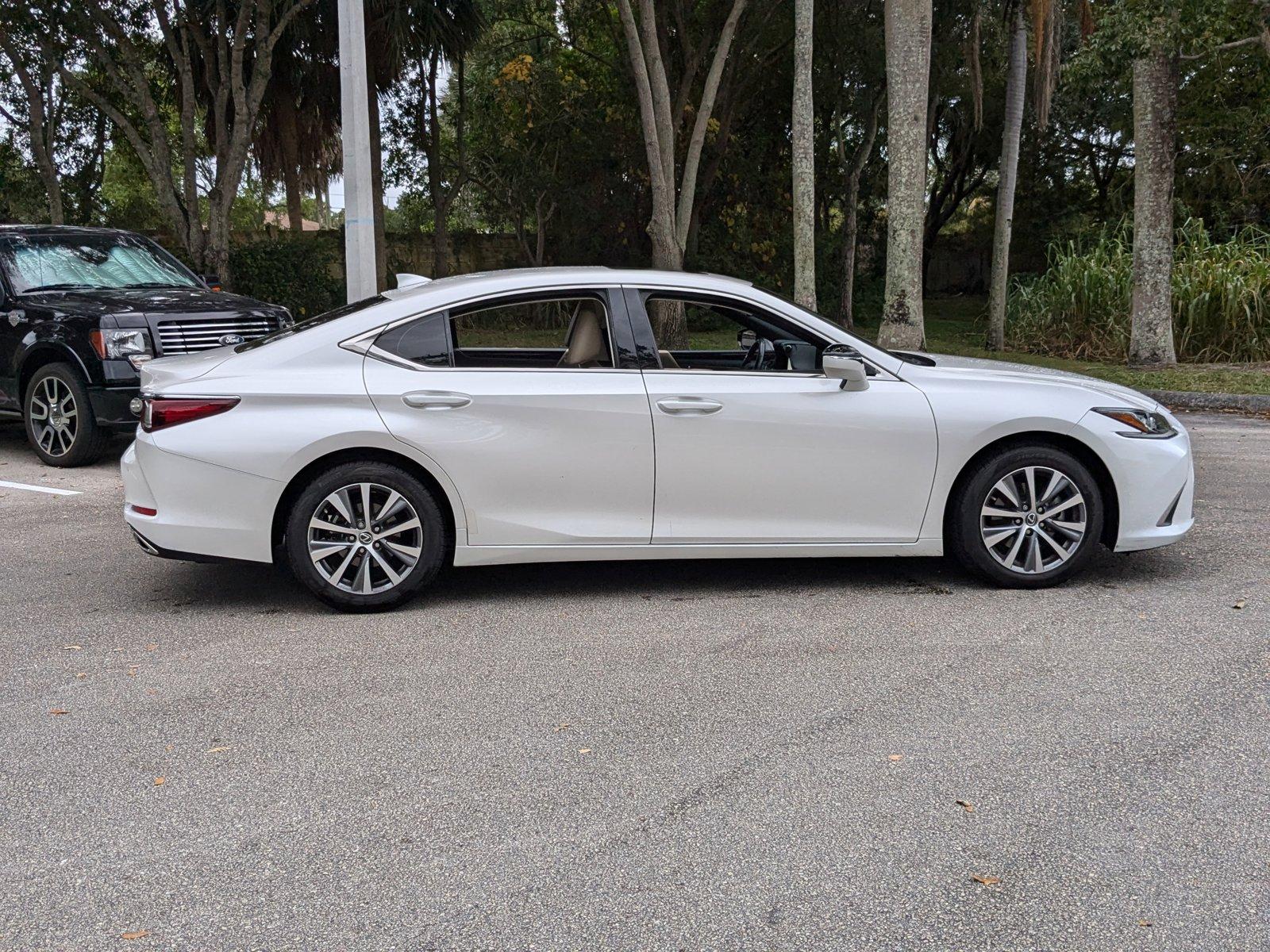 2019 Lexus ES 350 Vehicle Photo in West Palm Beach, FL 33417