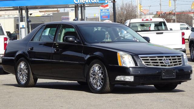 Used 2011 Cadillac DTS Premium Collection with VIN 1G6KH5E68BU109204 for sale in Tupelo, MS