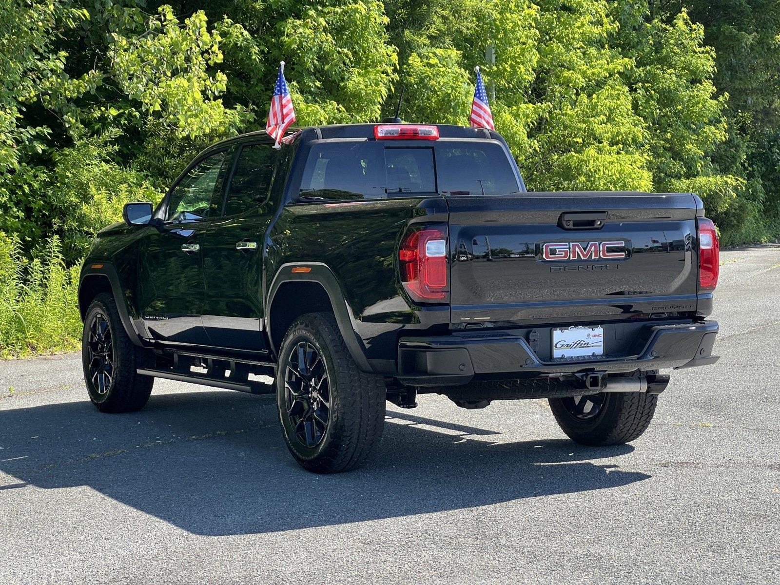 2024 GMC Canyon Vehicle Photo in MONROE, NC 28110-8431