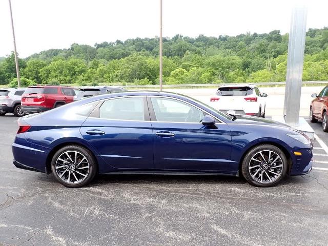 2021 Hyundai SONATA Vehicle Photo in ZELIENOPLE, PA 16063-2910