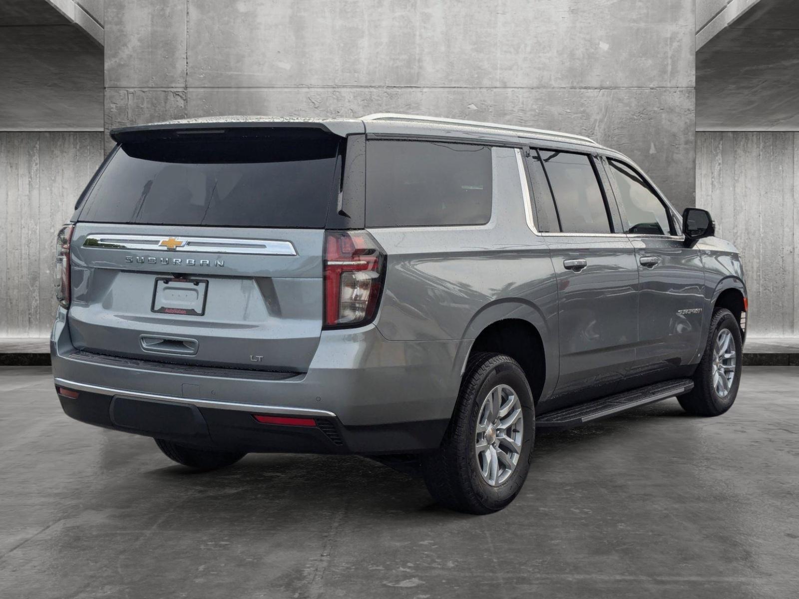 2024 Chevrolet Suburban Vehicle Photo in MIAMI, FL 33134-2699