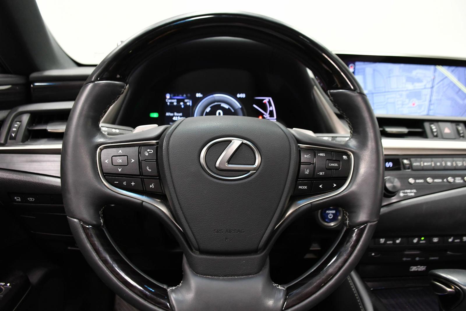 2020 Lexus ES 300h Vehicle Photo in DALLAS, TX 75235