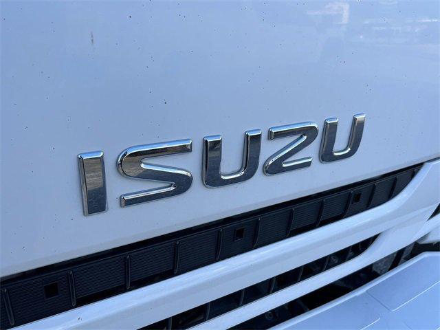 2019 Isuzu NPR Vehicle Photo in PASADENA, CA 91107-3803