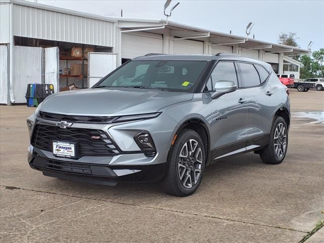 2025 Chevrolet Blazer Vehicle Photo in ROSENBERG, TX 77471-5675