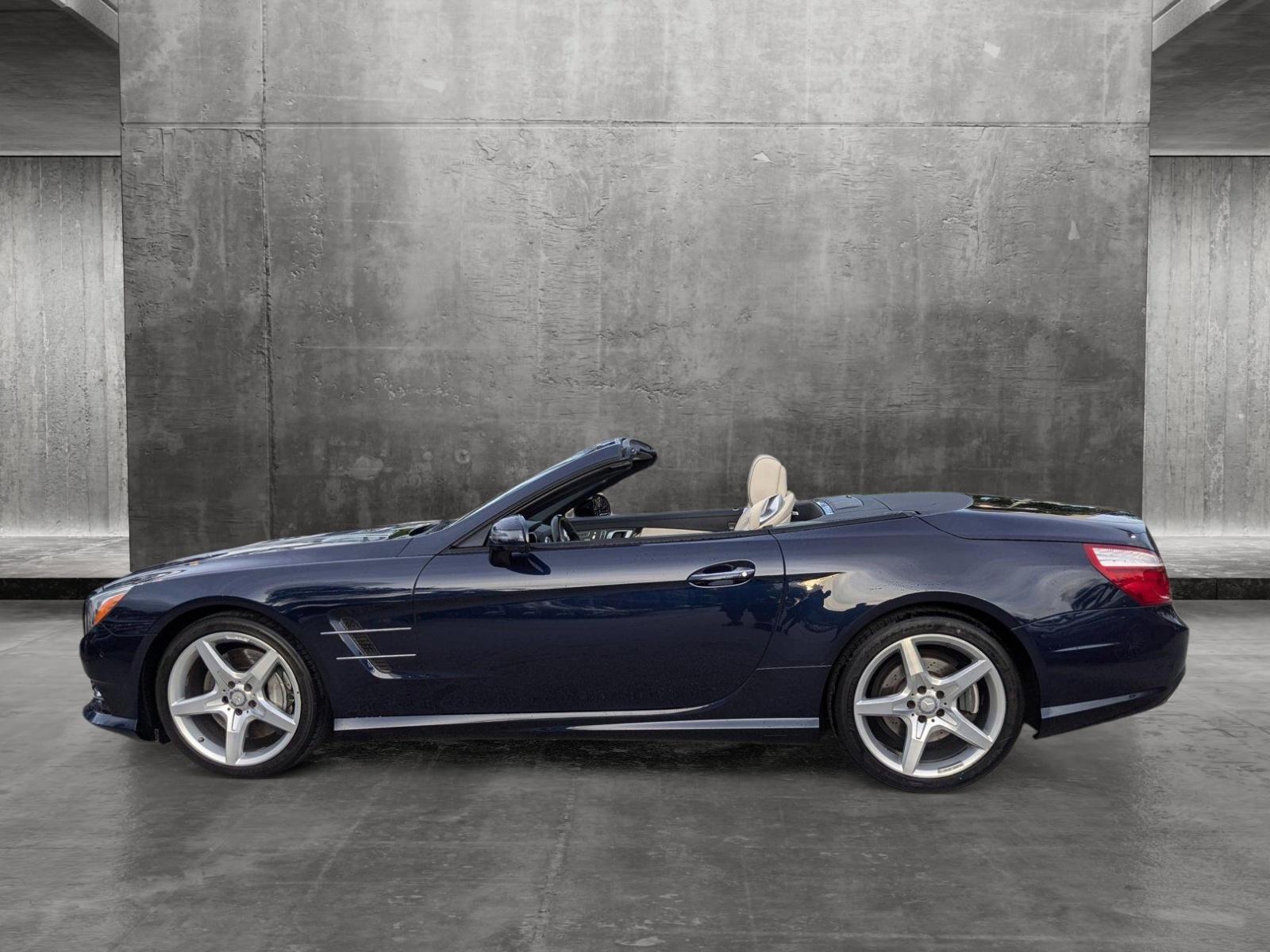 2014 Mercedes-Benz SL-Class Vehicle Photo in Miami, FL 33169