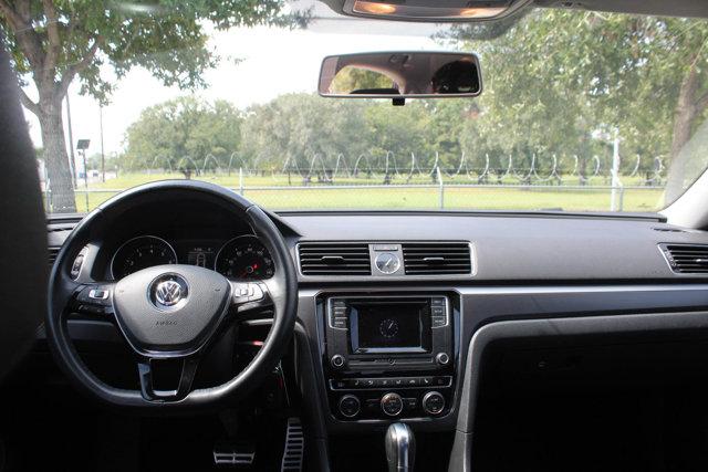 2016 Volkswagen Passat Vehicle Photo in HOUSTON, TX 77090