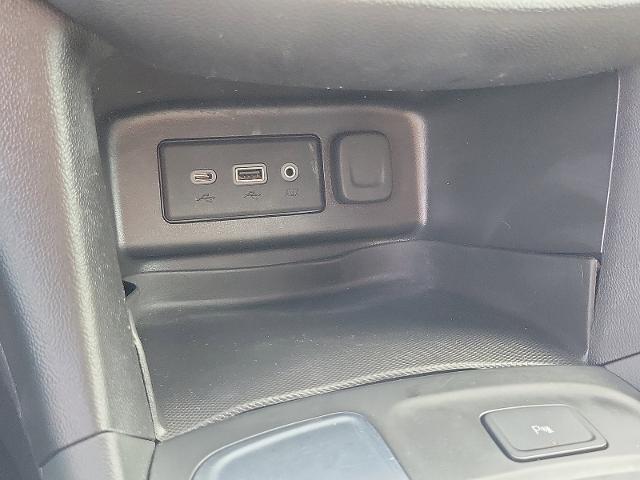 2022 Chevrolet Equinox Vehicle Photo in TREVOSE, PA 19053-4984