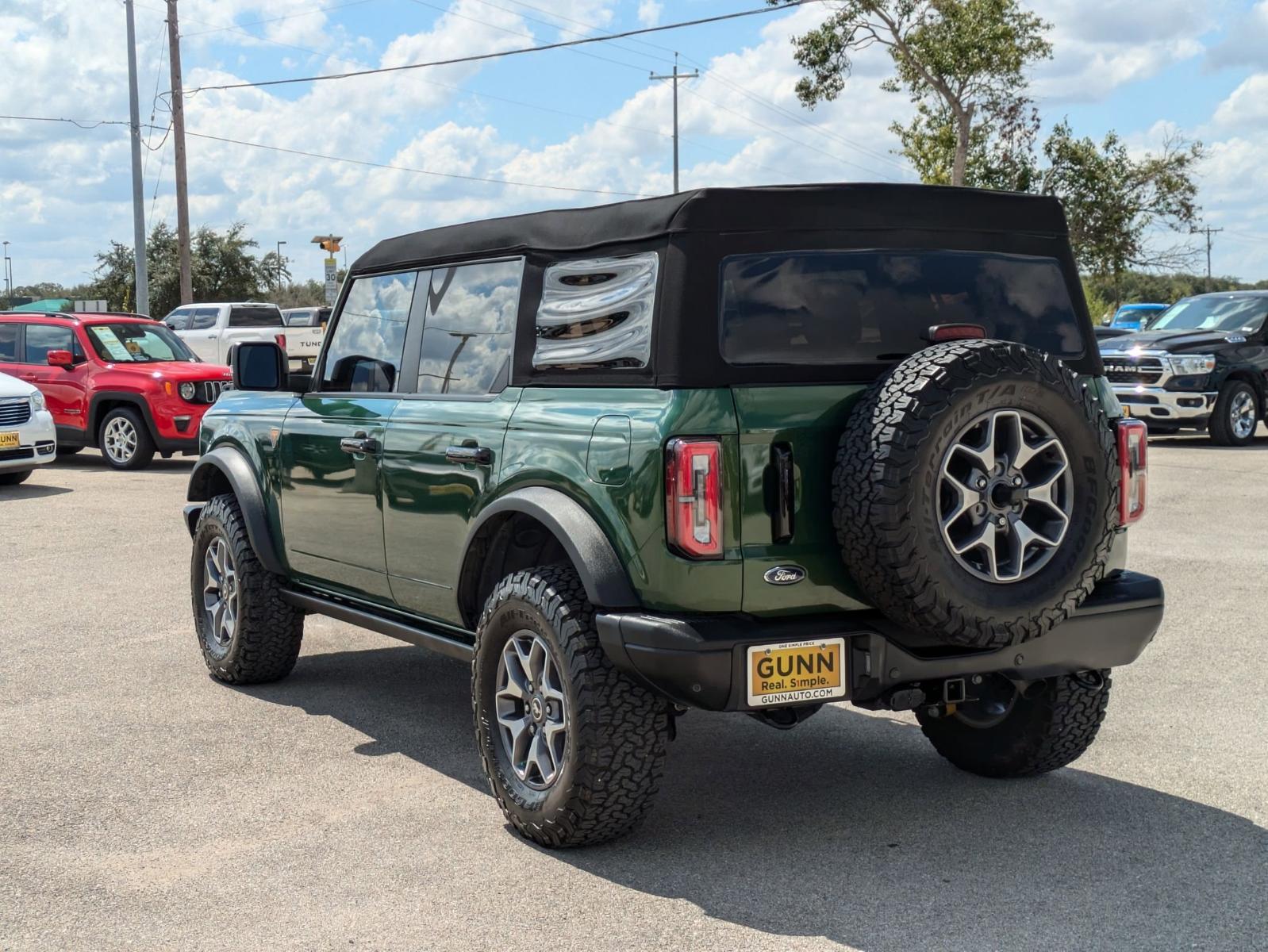 2023 Ford Bronco Vehicle Photo in Seguin, TX 78155