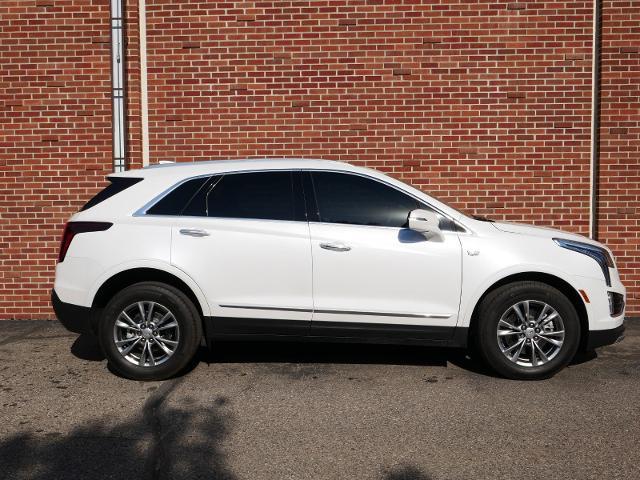 Used 2022 Cadillac XT5 Premium Luxury with VIN 1GYKNCRS3NZ134434 for sale in Edina, MN