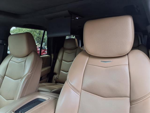 2018 Cadillac Escalade Vehicle Photo in SAN ANTONIO, TX 78230-1001