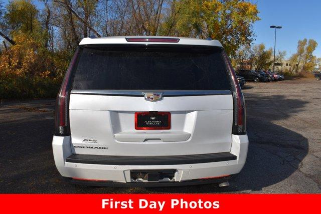 Used 2017 Cadillac Escalade Premium Luxury with VIN 1GYS4CKJ1HR219698 for sale in Alexandria, MN