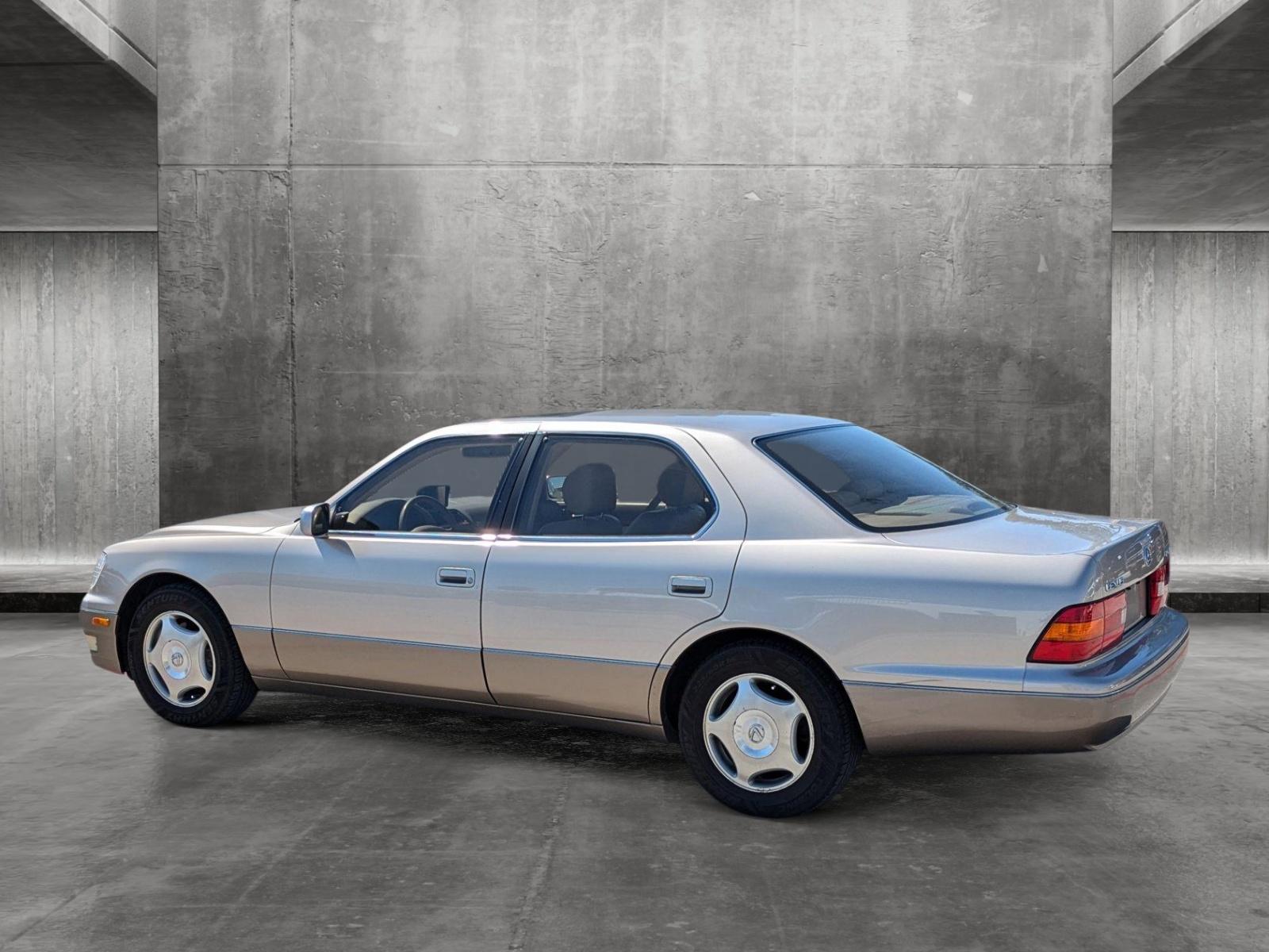 1998 Lexus LS 400 Luxury Sdn Vehicle Photo in Corpus Christi, TX 78415