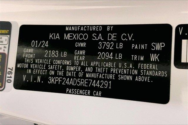 2024 Kia Forte Vehicle Photo in KANSAS CITY, MO 64114-4502