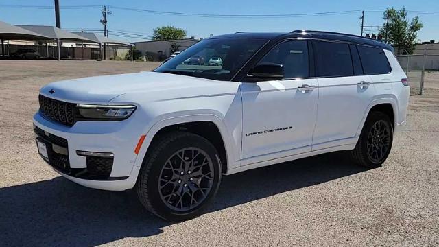 2024 Jeep Grand Cherokee L Vehicle Photo in MIDLAND, TX 79703-7718