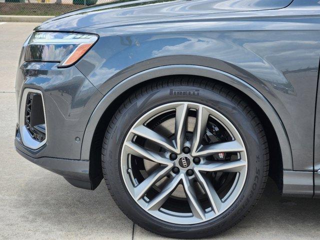 2025 Audi SQ7 Vehicle Photo in HOUSTON, TX 77090