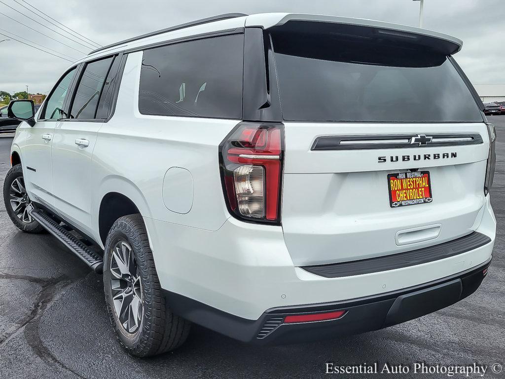 2024 Chevrolet Suburban Vehicle Photo in AURORA, IL 60503-9326