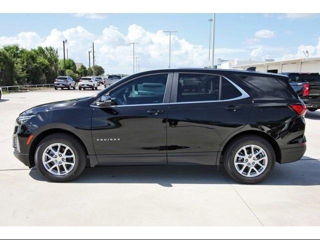 2024 Chevrolet Equinox Vehicle Photo in ROSENBERG, TX 77471-5675