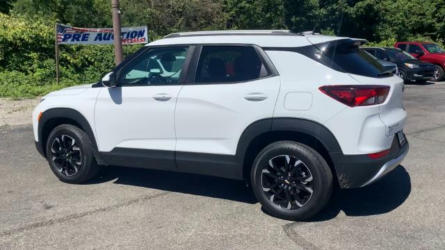 2021 Chevrolet Trailblazer Vehicle Photo in MOON TOWNSHIP, PA 15108-2571