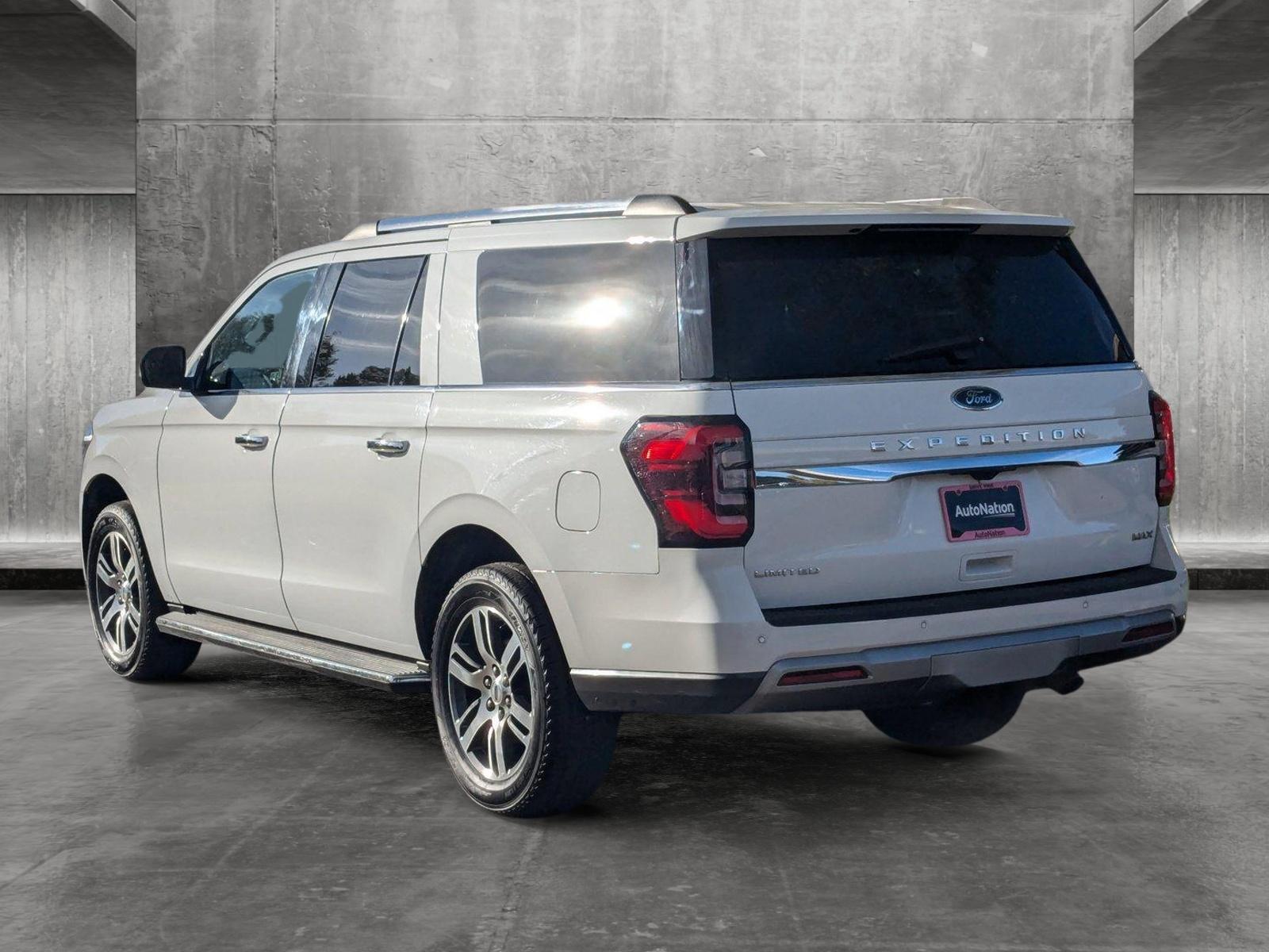 2023 Ford Expedition Max Vehicle Photo in LONE TREE, CO 80124-2750