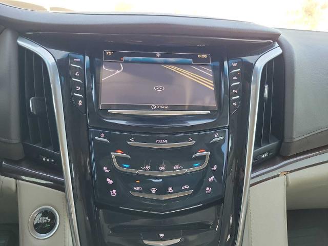 2017 Cadillac Escalade Vehicle Photo in MIDLAND, TX 79703-7718