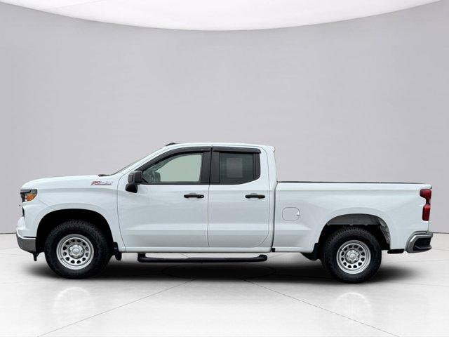 2023 Chevrolet Silverado 1500 Vehicle Photo in LEOMINSTER, MA 01453-2952