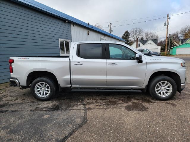 Used 2019 Chevrolet Silverado 1500 LT with VIN 3GCUYDED8KG102318 for sale in Colfax, WI