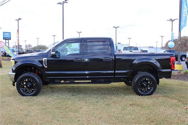 2017 Ford Super Duty F-250 SRW Vehicle Photo in MILFORD, DE 19963-6122