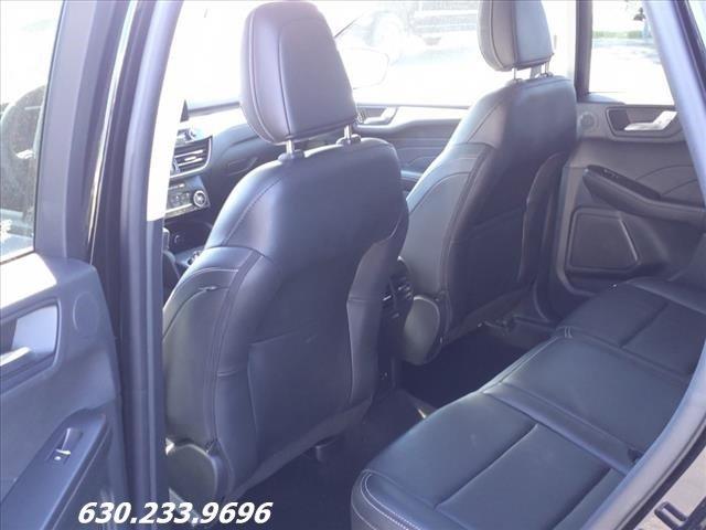 2021 Ford Escape Vehicle Photo in Saint Charles, IL 60174