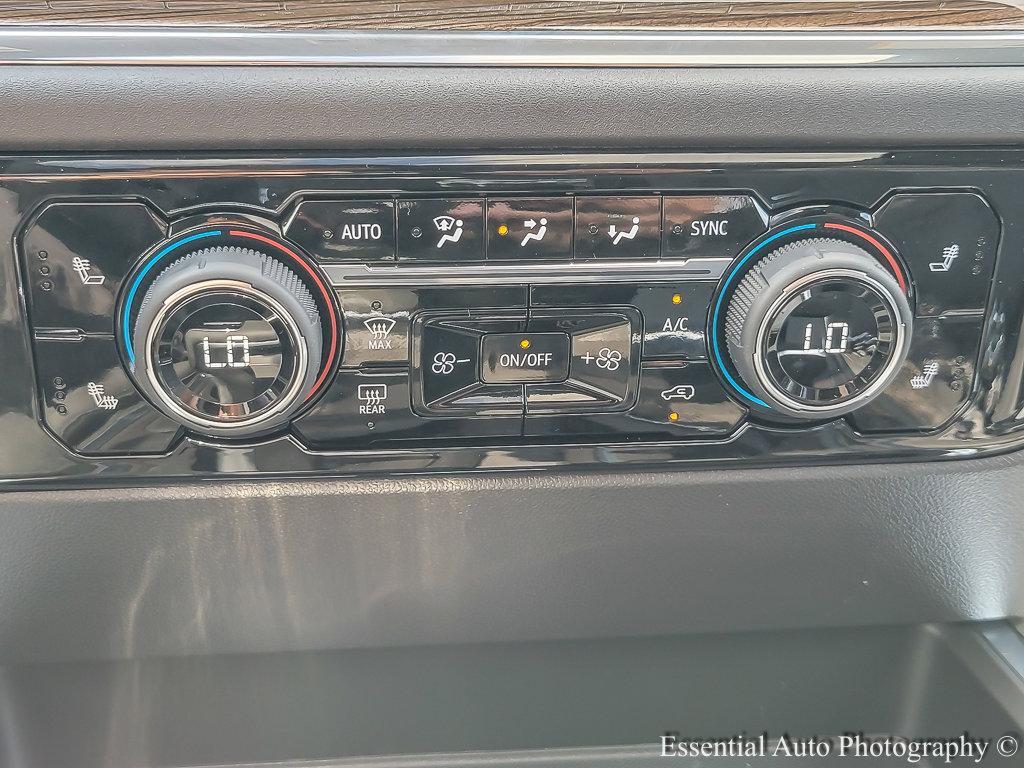 2024 Chevrolet Silverado 1500 Vehicle Photo in AURORA, IL 60503-9326