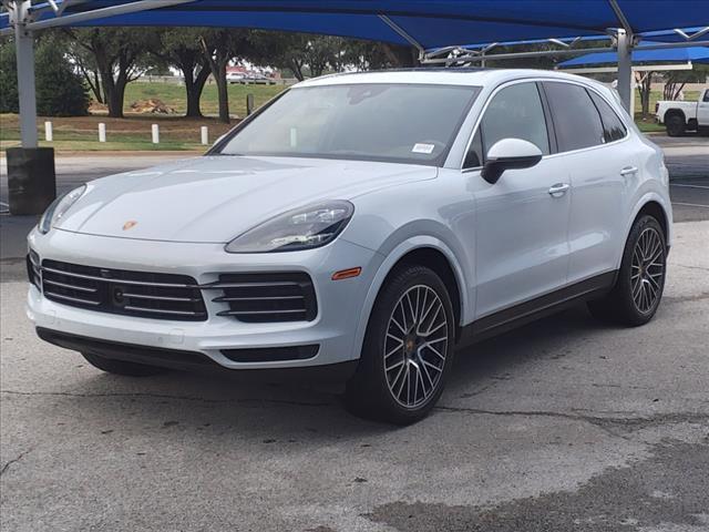 2020 Porsche Cayenne Vehicle Photo in DENTON, TX 76210-9321