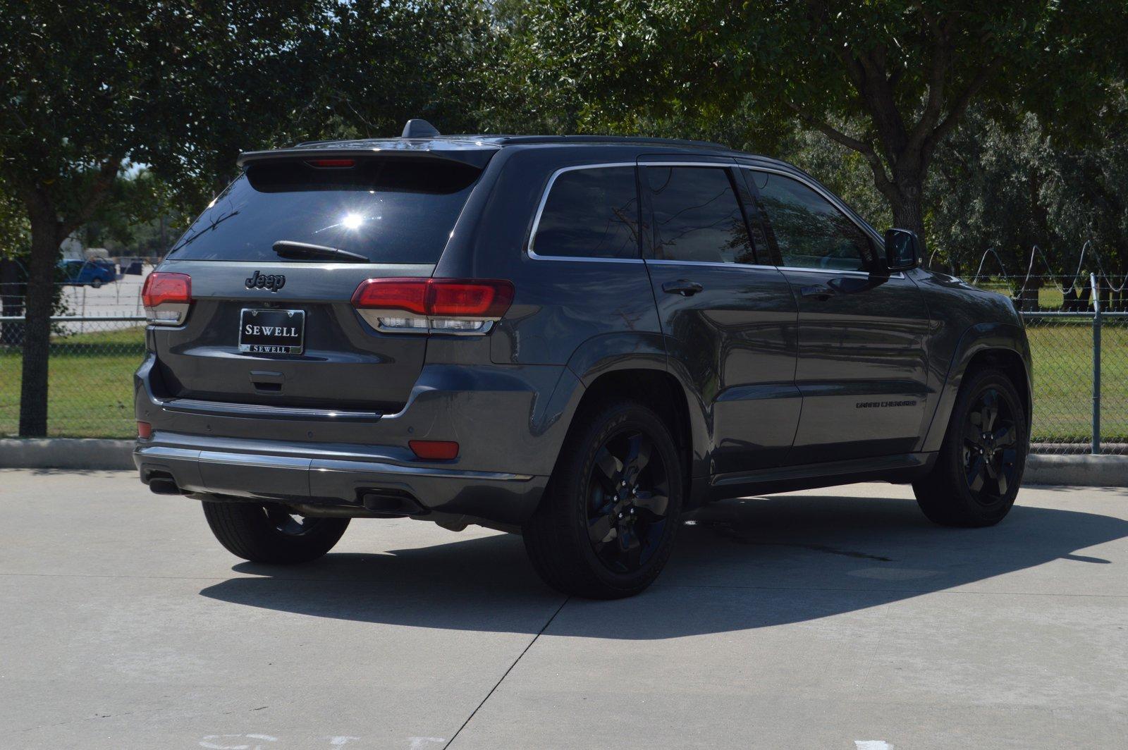 2015 Jeep Grand Cherokee Vehicle Photo in Houston, TX 77090