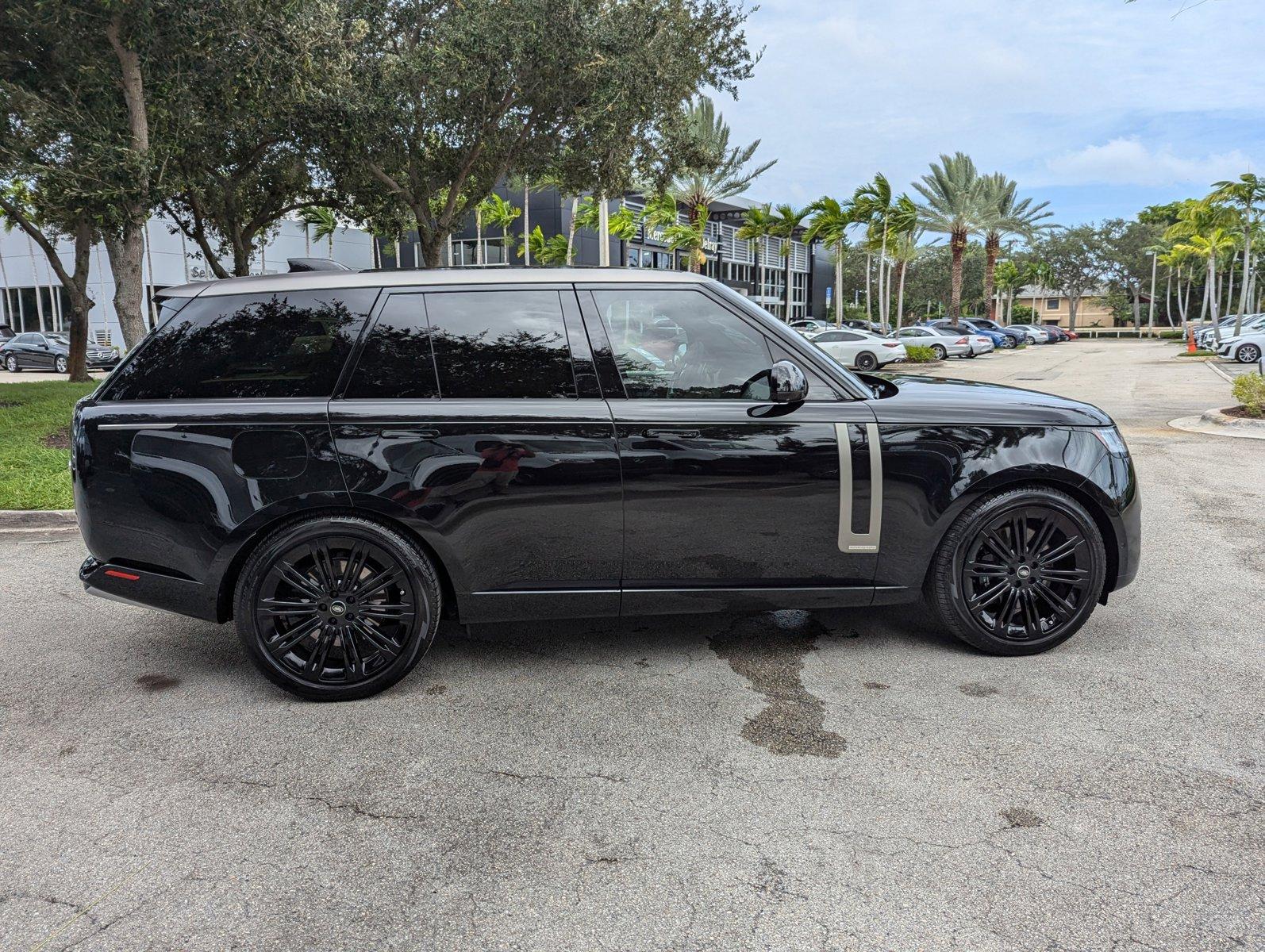 2023 Land Rover Range Rover Vehicle Photo in Delray Beach, FL 33444