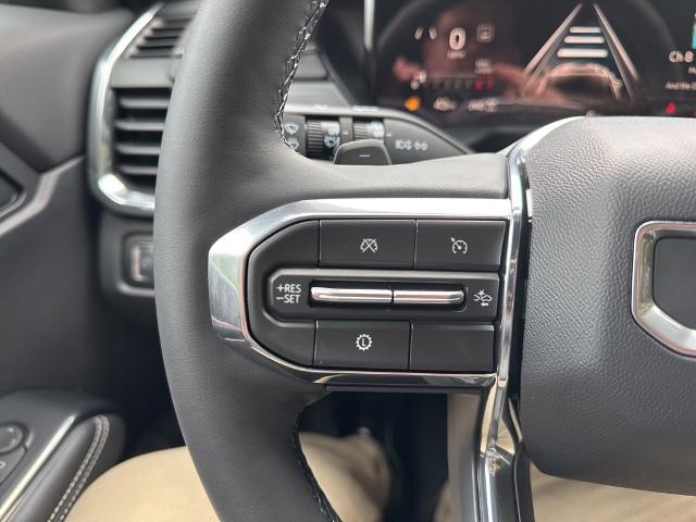 2024 GMC Acadia Vehicle Photo in MARION, NC 28752-6372