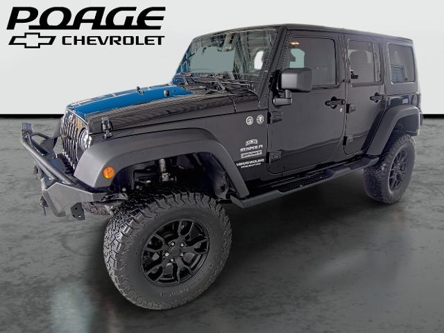 2017 Jeep Wrangler Unlimited Vehicle Photo in WENTZVILLE, MO 63385-1017