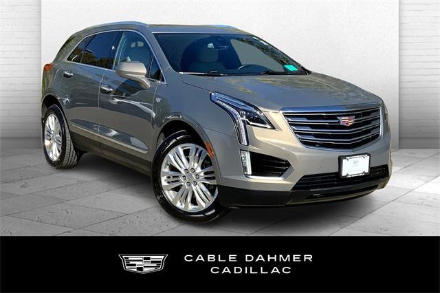 2017 Cadillac XT5 Vehicle Photo in KANSAS CITY, MO 64114-4545