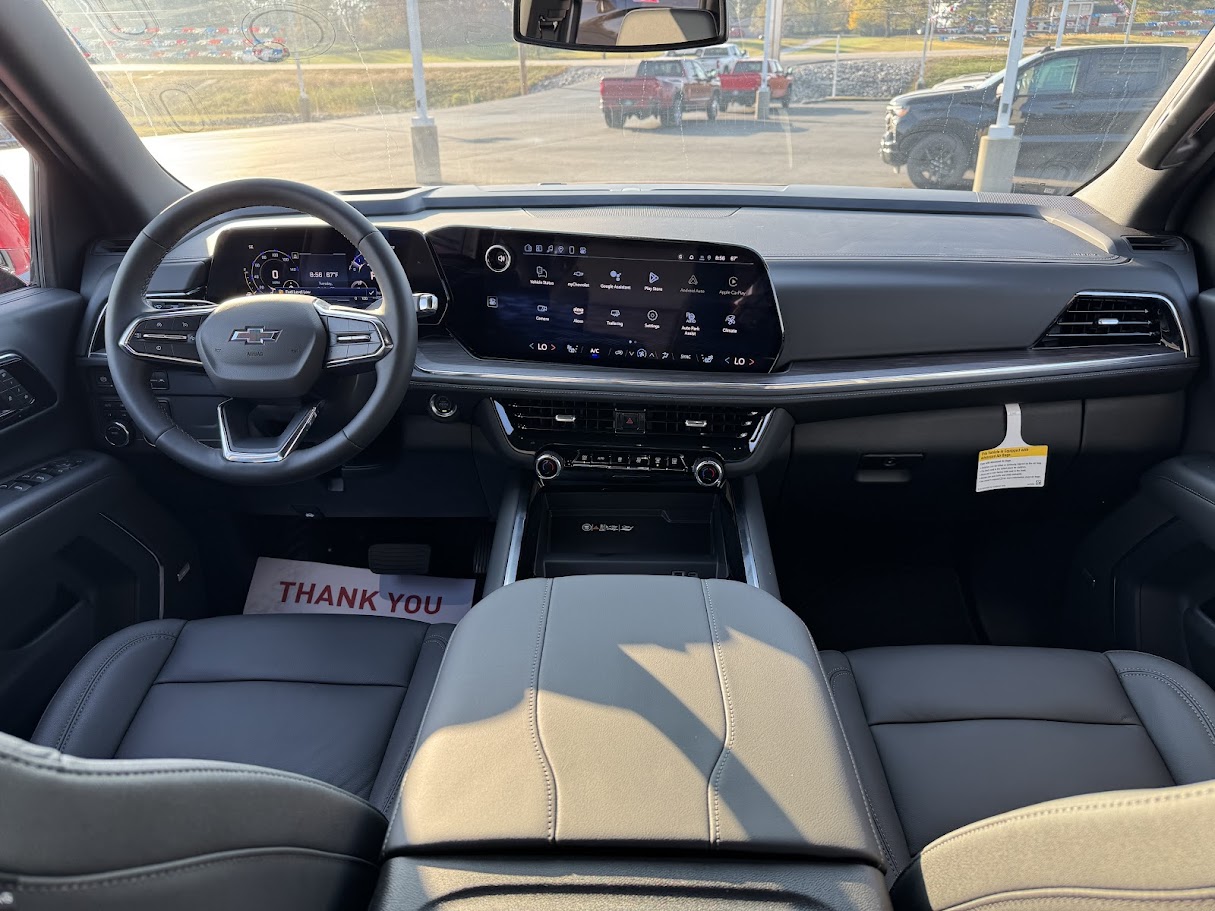 2025 Chevrolet Tahoe Vehicle Photo in BOONVILLE, IN 47601-9633