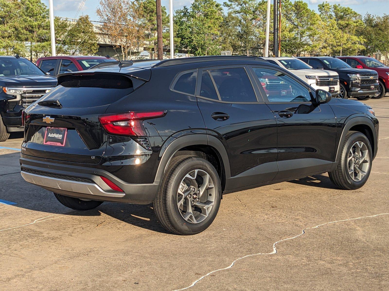 2025 Chevrolet Trax Vehicle Photo in HOUSTON, TX 77034-5009