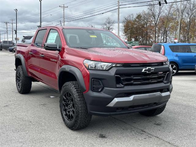 2024 Chevrolet Colorado Vehicle Photo in ALCOA, TN 37701-3235