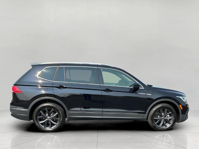 2024 Volkswagen Tiguan Vehicle Photo in Oshkosh, WI 54904